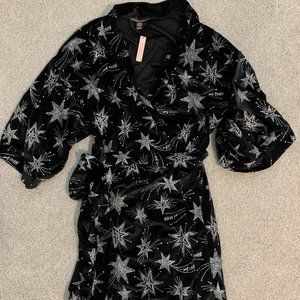Victoria's Secret Glitter Star Robe NWT